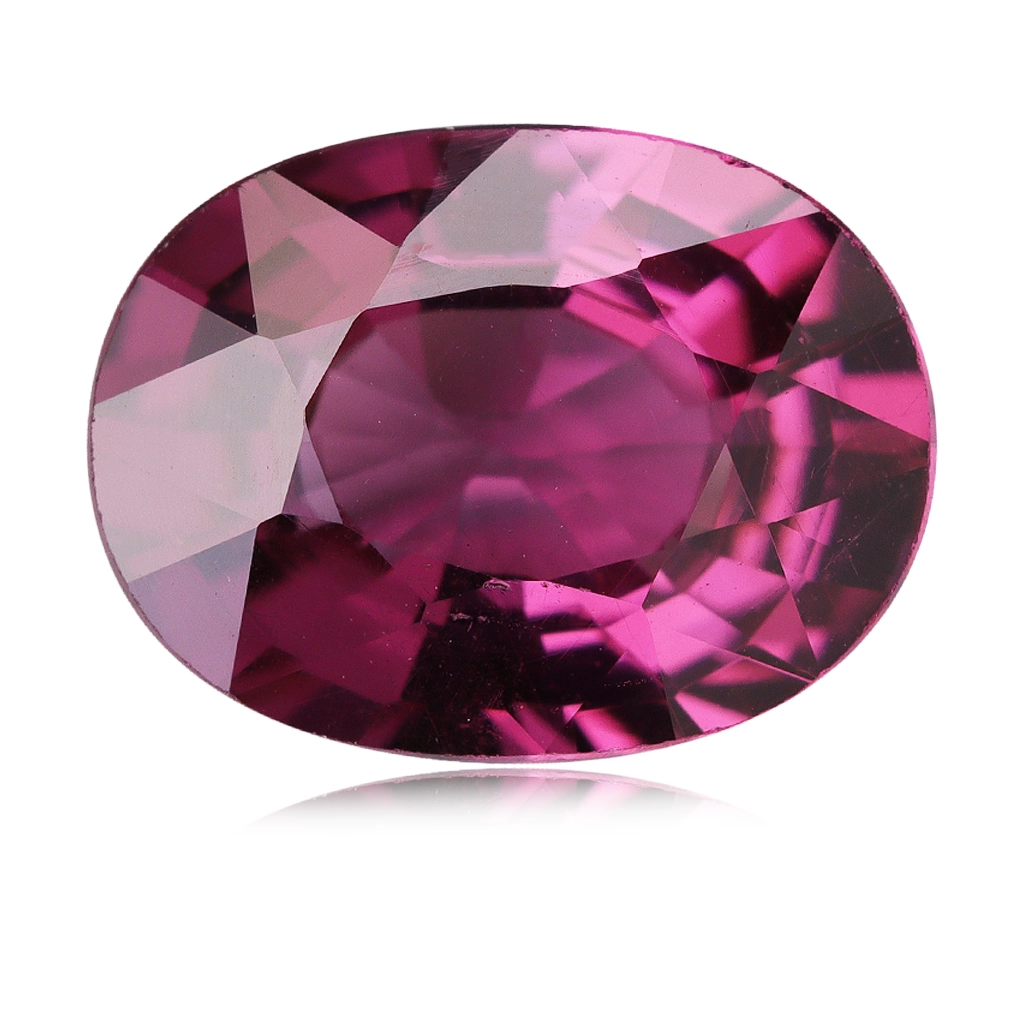 Grenat Rhodolite de 1,04 carat, facetté en ovale, affichant une très belle couleur violette rosée. Une gemme tout à fait adaptée pour le montage en bijou.