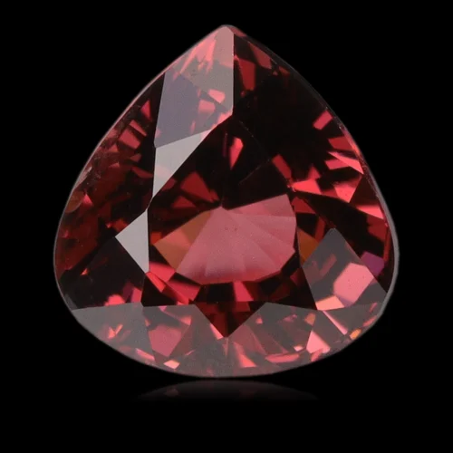 Grenat rhodolite poire carat