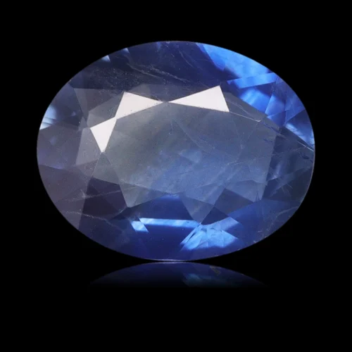 Saphir bleu ovale gemme de 0,73 carat